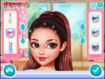 Celebs Facing The Fashion Challenge 