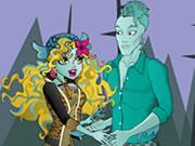 Lagoona And Gil Dress Up
