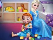 Elsa Playing With Baby Anna